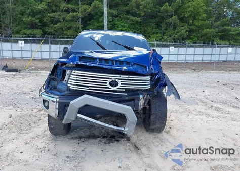 2015 Toyota Tundra Limited 5.7L V8 z USA, uszkodzony, nr VIN 5TFBW5F12FX477257